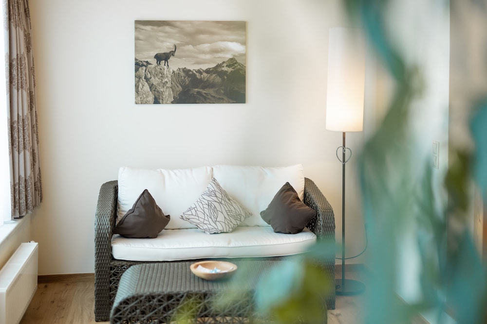 Superior Double Room, Terrace, Mountain View (Charmant_DAHUAM) photo 3