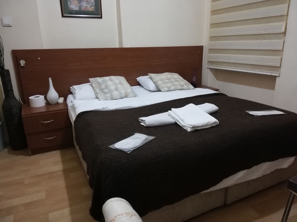 Economy Double Room photo 1