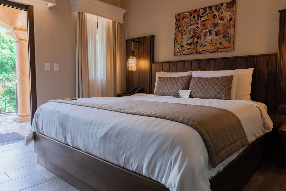 Fairway Bungalow - Photo 5