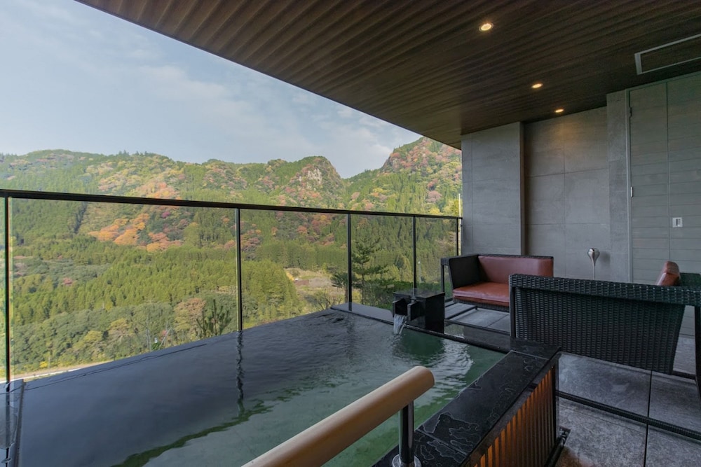 [Residential Villa with Open-Air Bath OUSHUKU Japanese-Western Room] SEMI SUITE [Non Smoking] photo 3