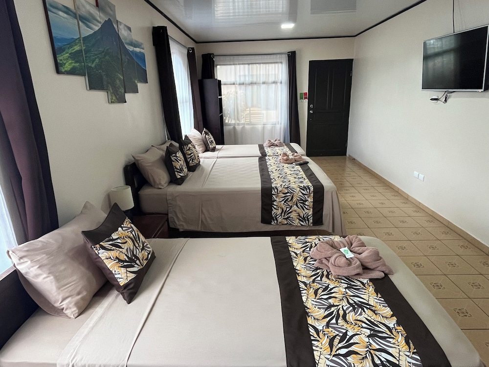 Triple Room photo 2
