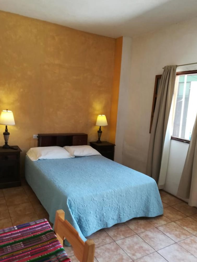 Deluxe Double Room, 1 Queen Bed, Non Smoking photo 3