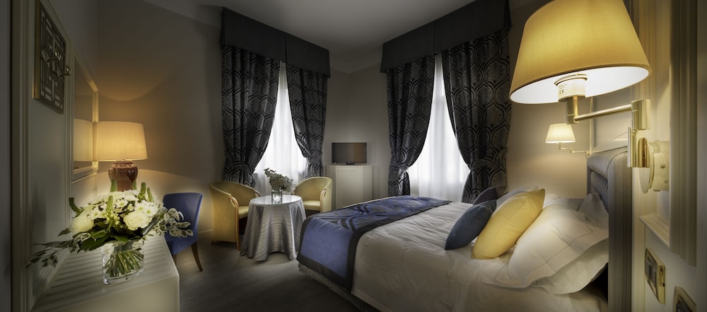 Standard Double Room (street view) photo 1
