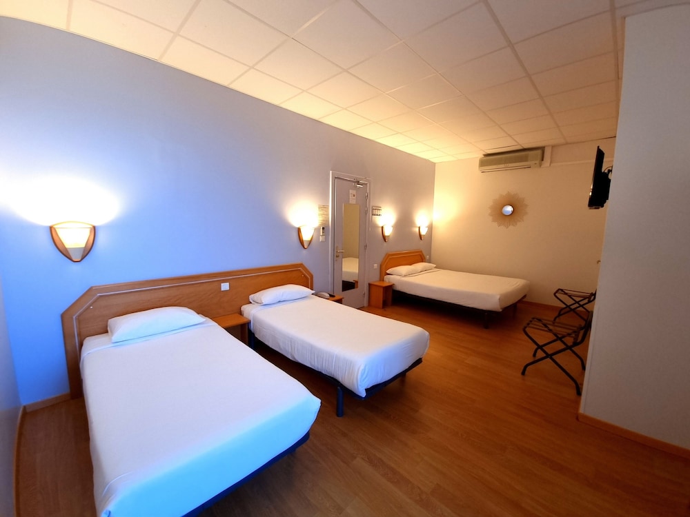 Comfort Quadruple Room, Private Bathroom, Sea View photo 1