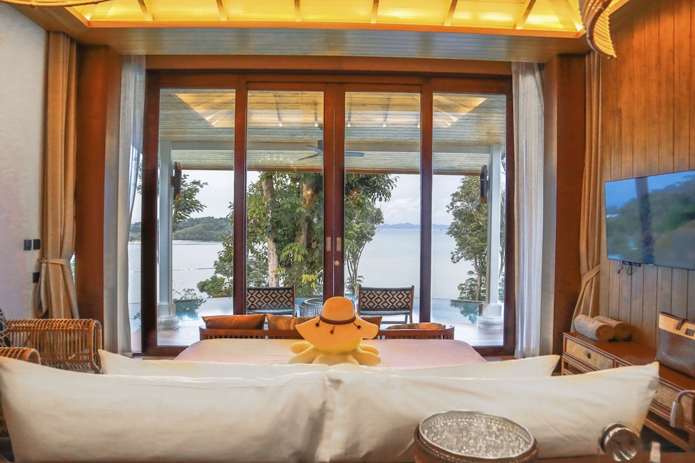 Sinae Premier Pool Suites - Photo 6