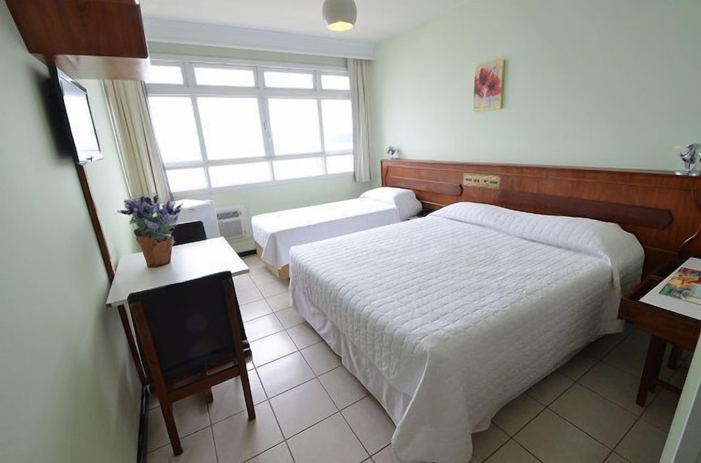 Superior Quadruple Room, Pool View