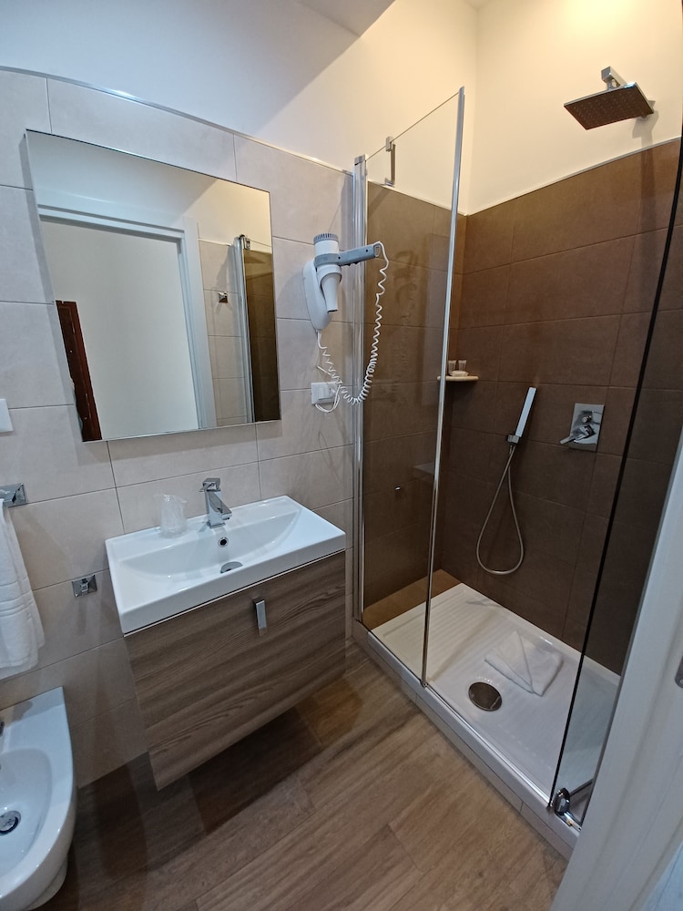 Grand Room photo 1