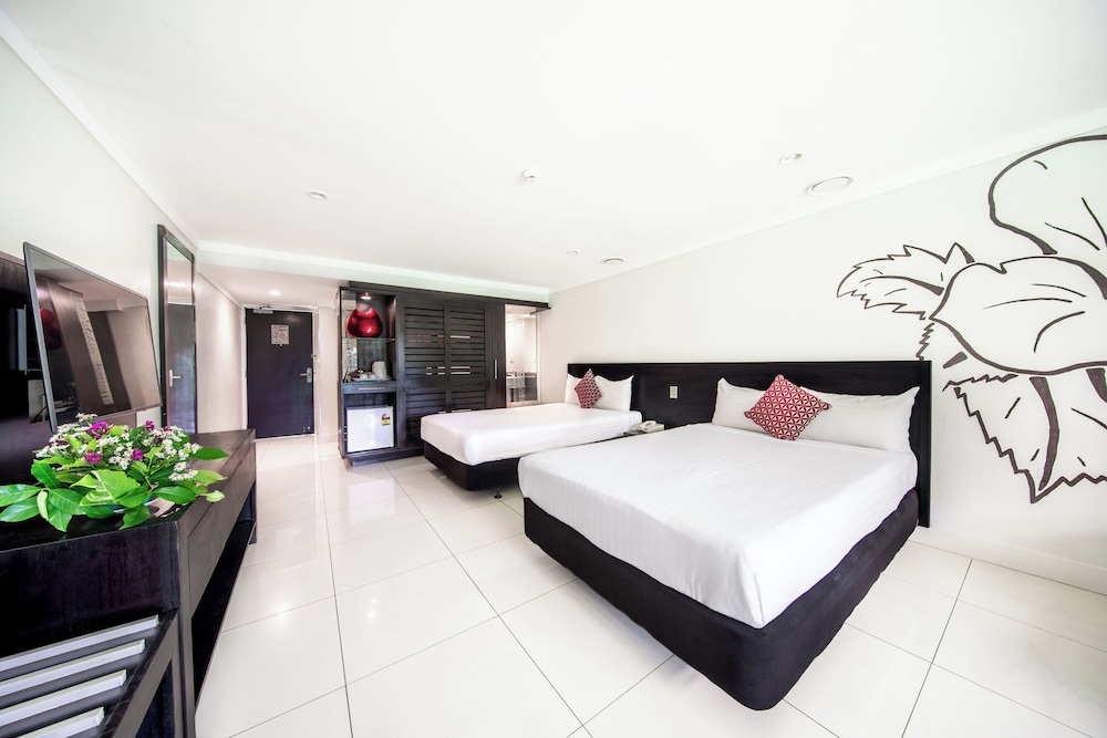 Deluxe Double Room, 2 Double Beds, Non Smoking
