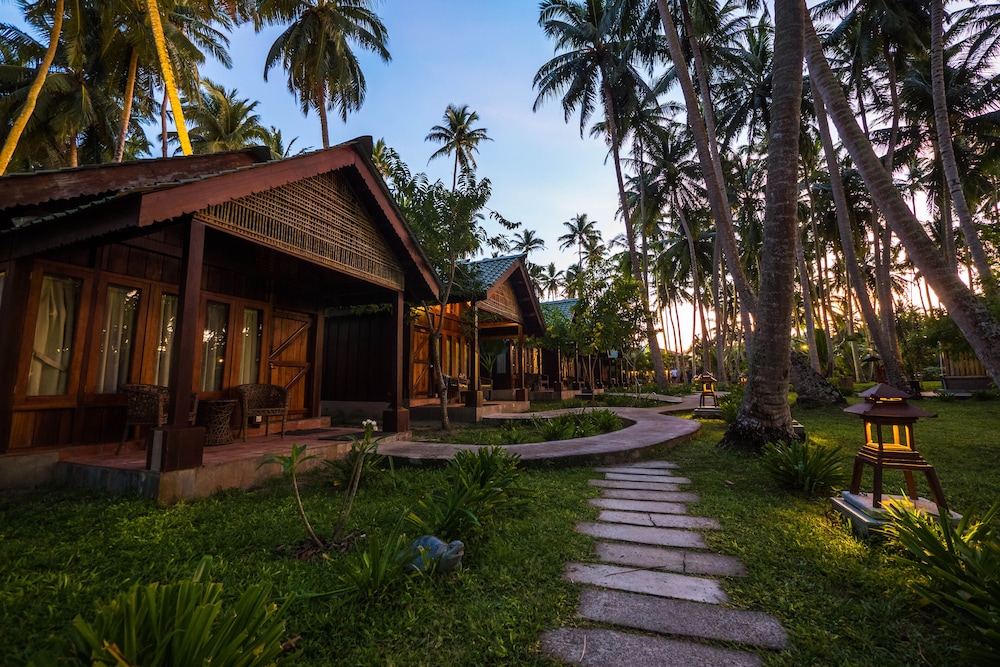 Andaman Chalet - Photo 3