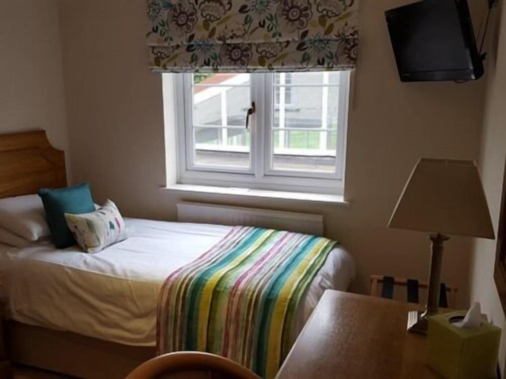 Single Room, Ensuite photo 1
