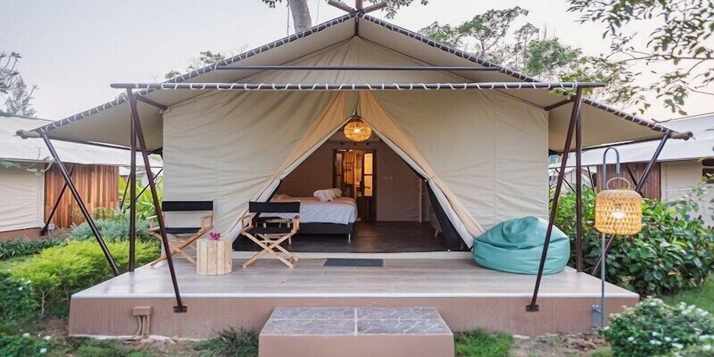 Tent Canal View Double Beds - Photo 7