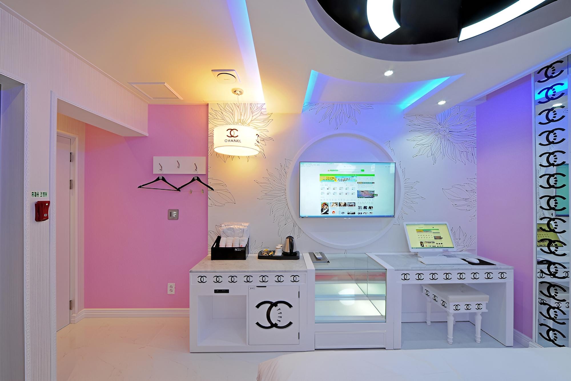 Room (Semi-special Room) - Photo 25