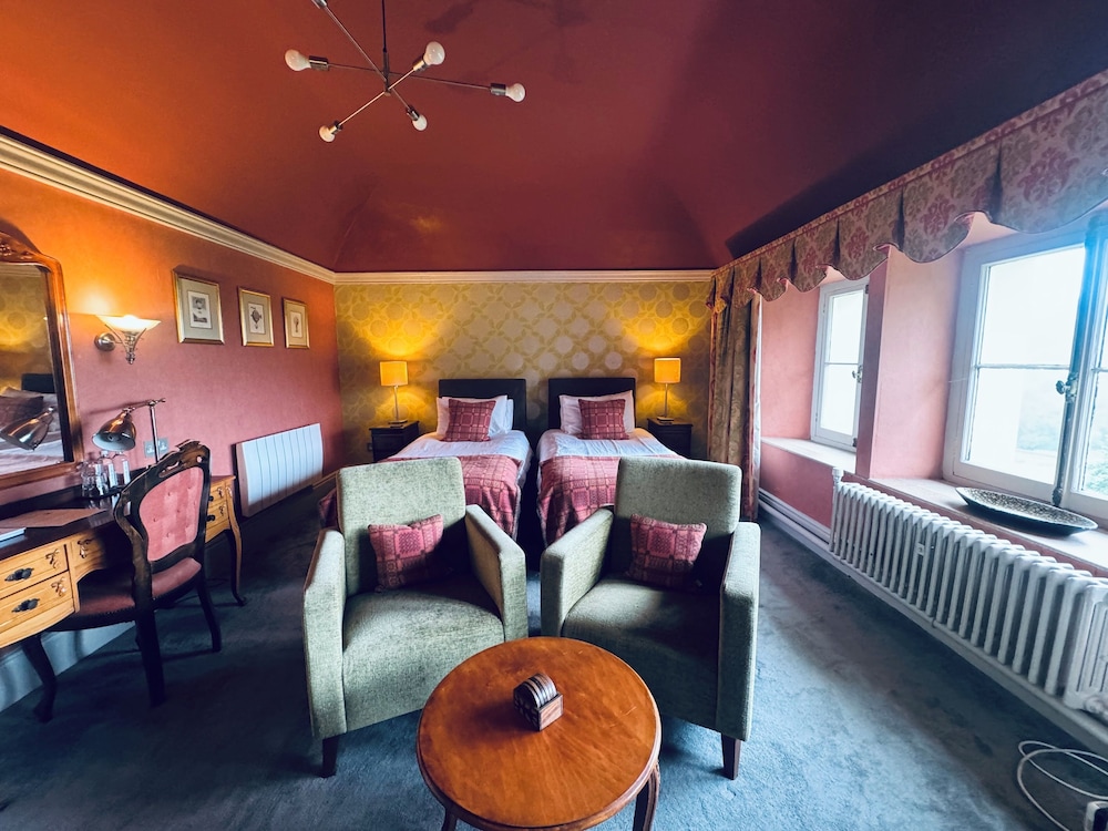 Deluxe Double or Twin Room, Valley View