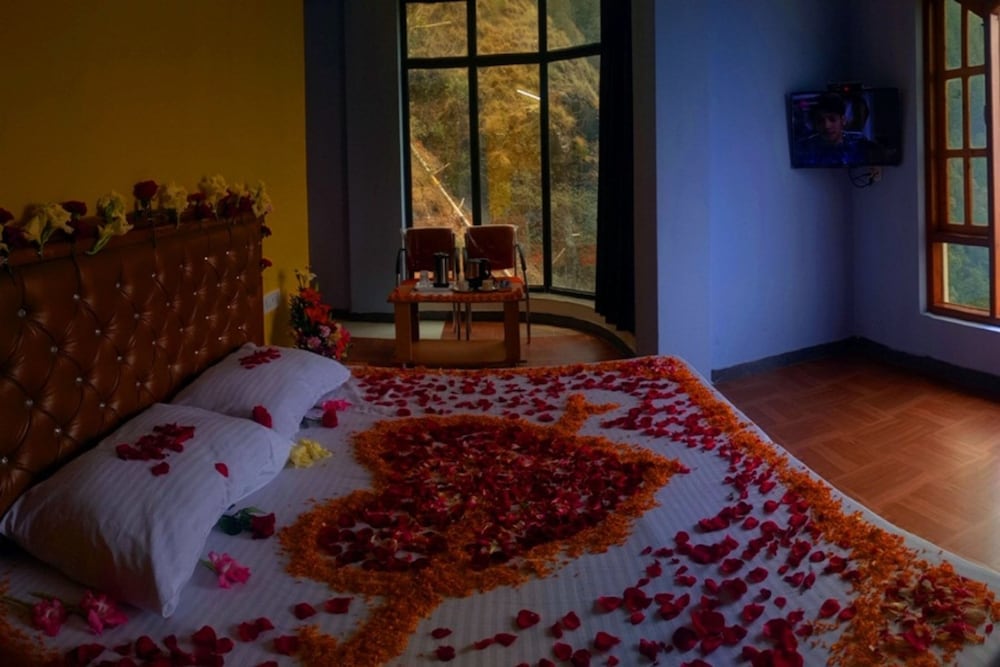 Deluxe Double Room - Photo 1