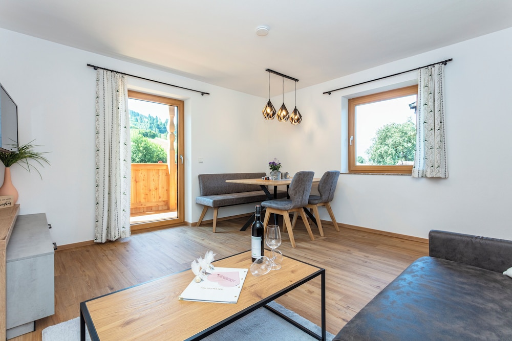 Comfort Apartment, 1 Bedroom, Mountain View photo 2