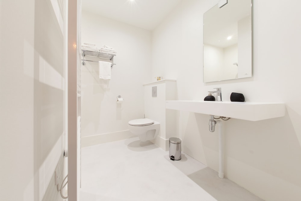 Apartment, Private Bathroom (Eléonore) - Photo 11