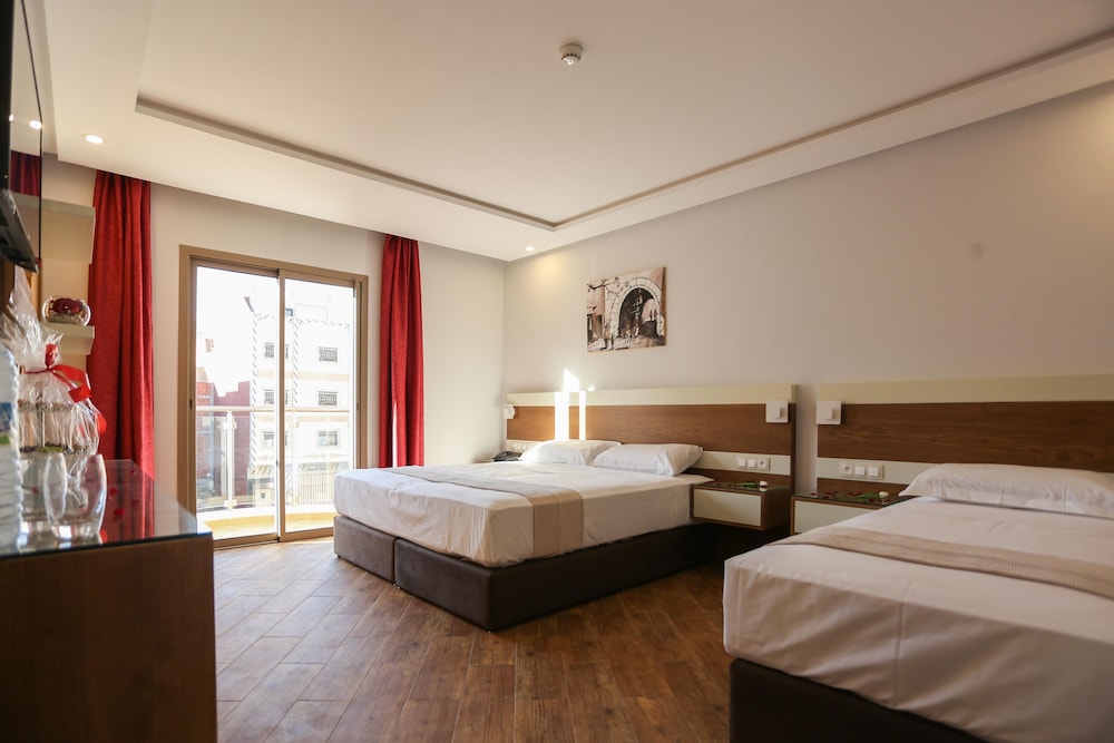 Triple Room, 3 Twin Beds