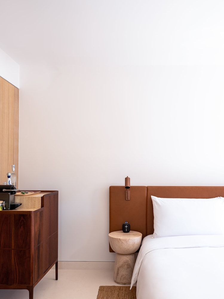 Suite, 3 Bedrooms (Casa Privada: with Three King Beds)
