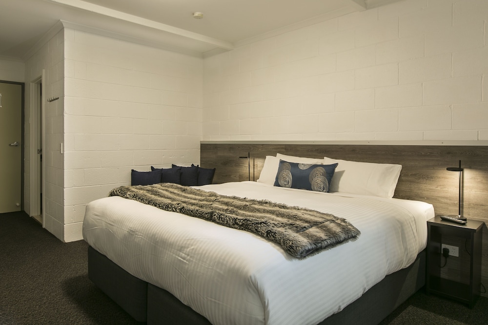Premium Room, Mountain View (Bed & Breakfast)