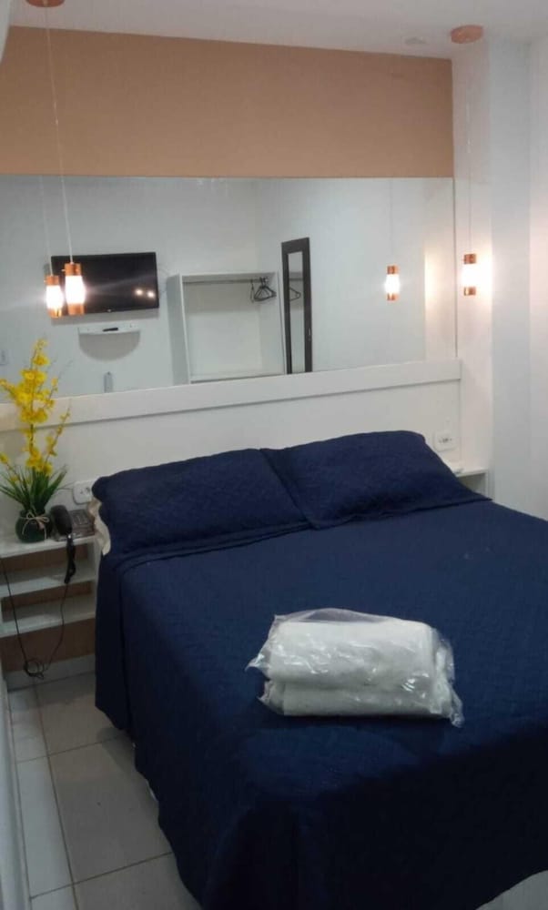 Basic Double Room, Non Smoking - Photo 3