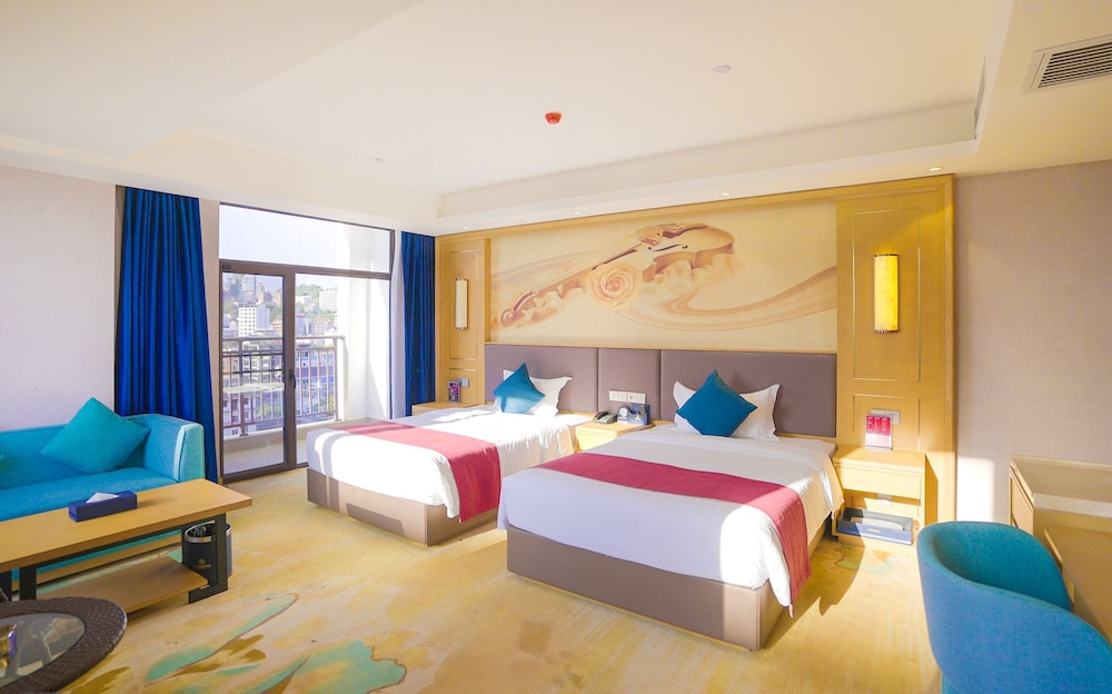Standard Twin Room - Photo 2