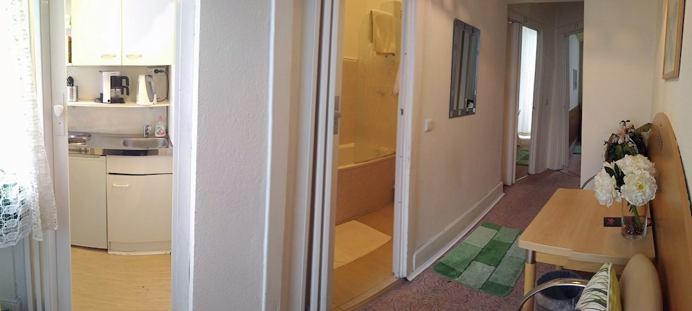 Apartment, 2 Bedrooms, Kitchen photo 1