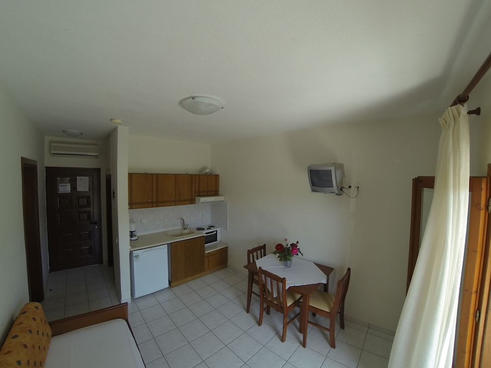 Apartment (3 Adults +1 Child) photo 1