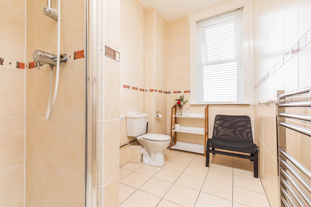 Superior Double or Twin Room - Photo 9