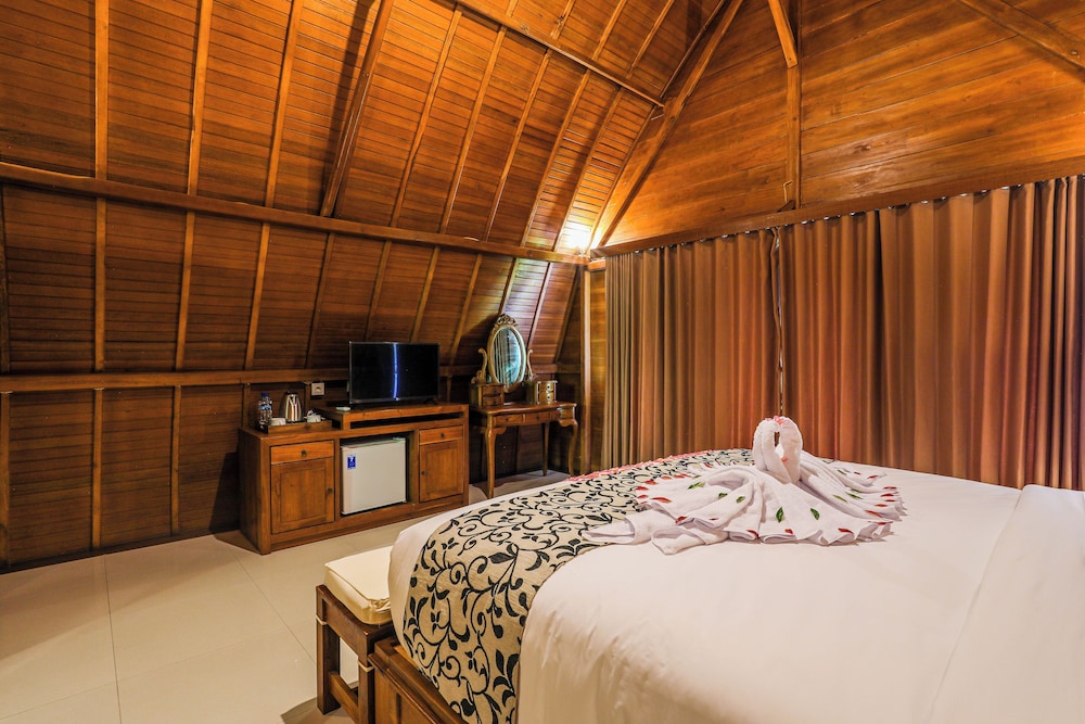 Deluxe Double Room - Photo 9