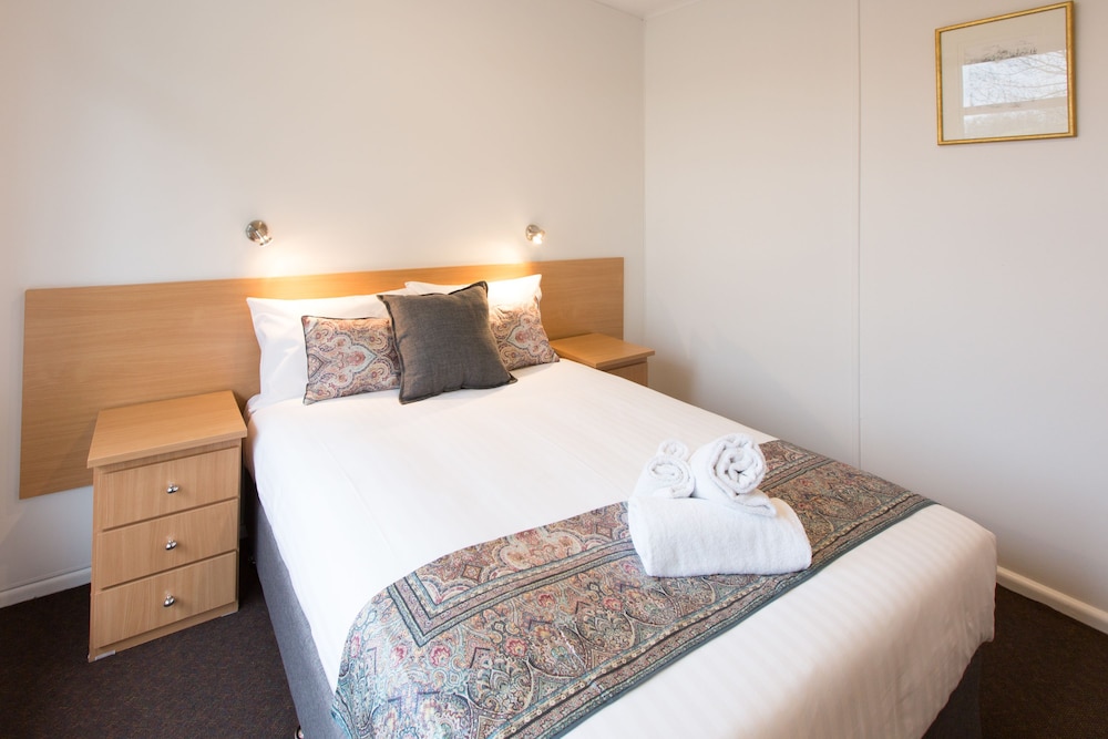 Economy Double Room photo 2