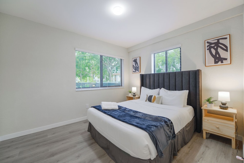 Apartment, 1 Bedroom, City View photo 2