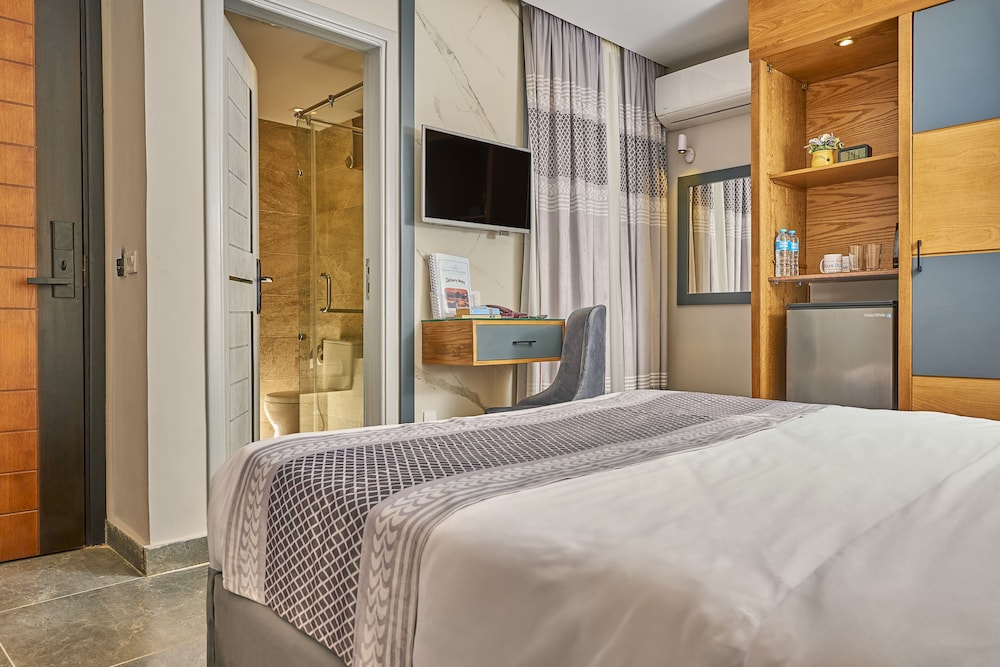 Economy Room - Photo 20