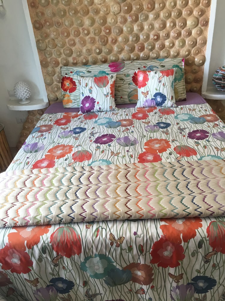 Luxury Double Room, 1 Double Bed, Non Smoking, Pool View photo 3