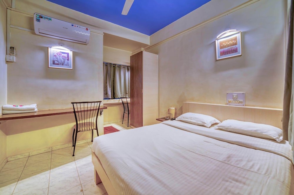 Executive Room photo 2