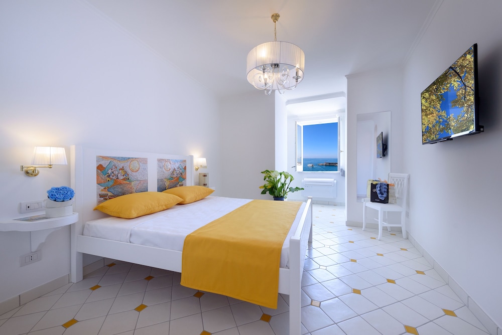 Deluxe Double Room, Sea View