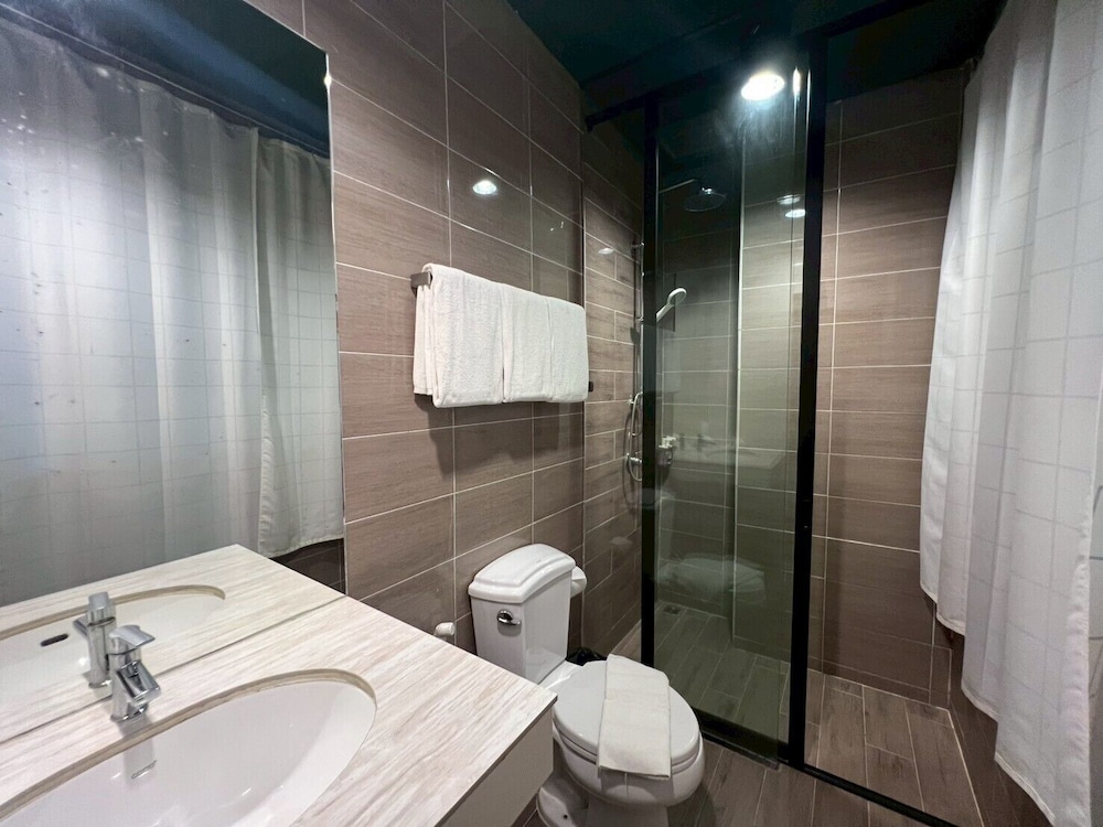 Superior Triple Room - Photo 5
