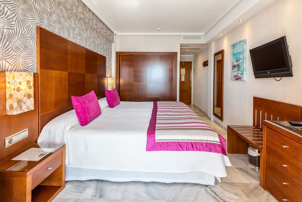 Double Room, Balcony, Ocean View - Photo 3