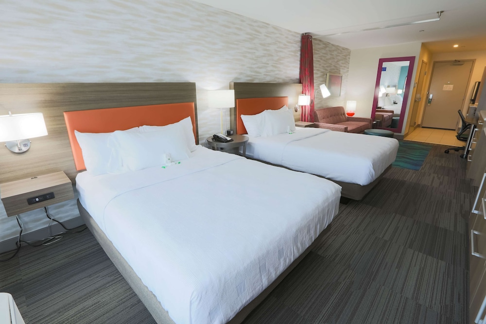 Studio, 2 Queen Beds, Accessible, Bathtub - Photo 10