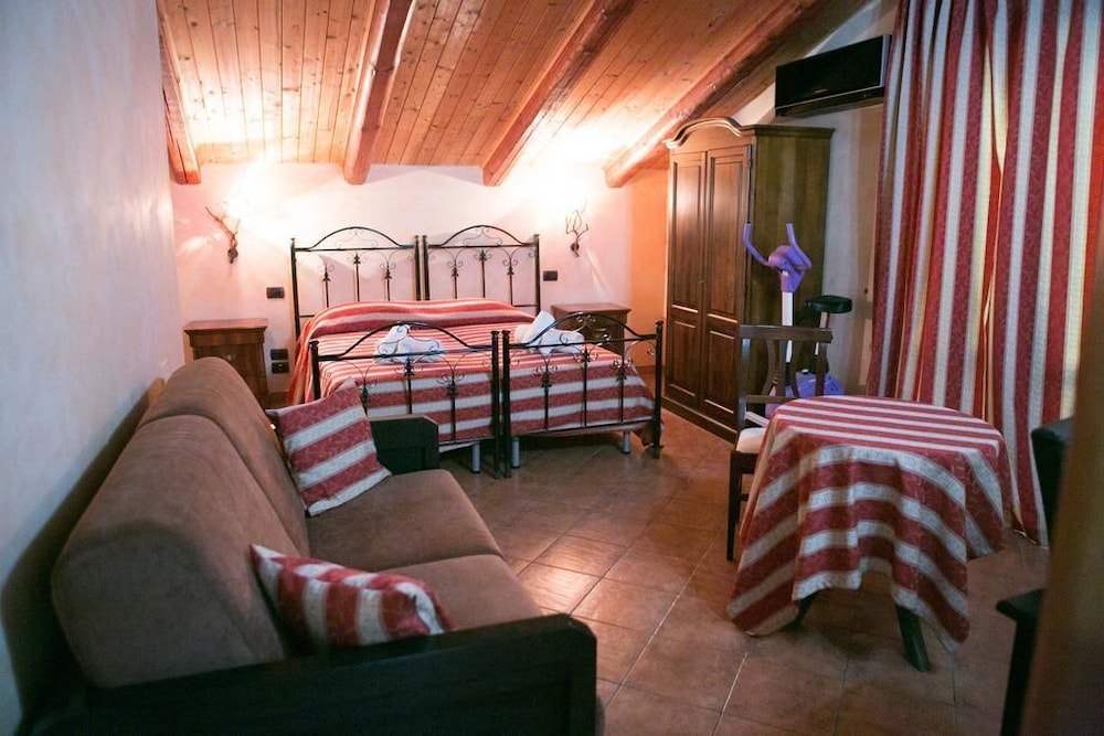 Single Room photo 1