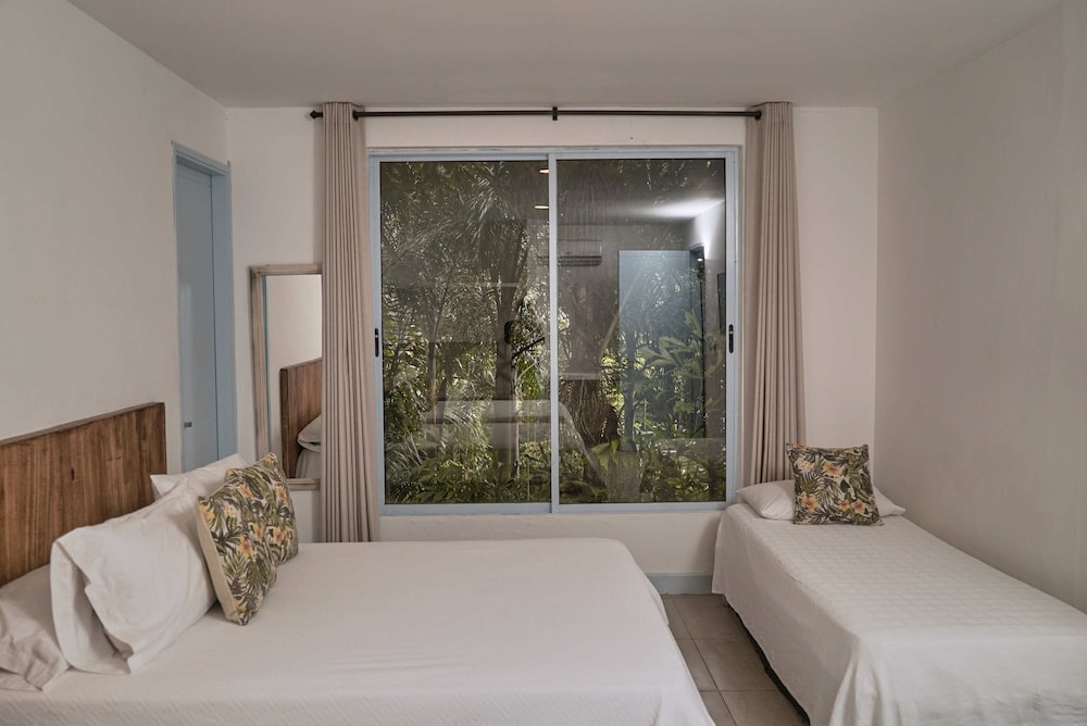Standard Triple Room photo 1