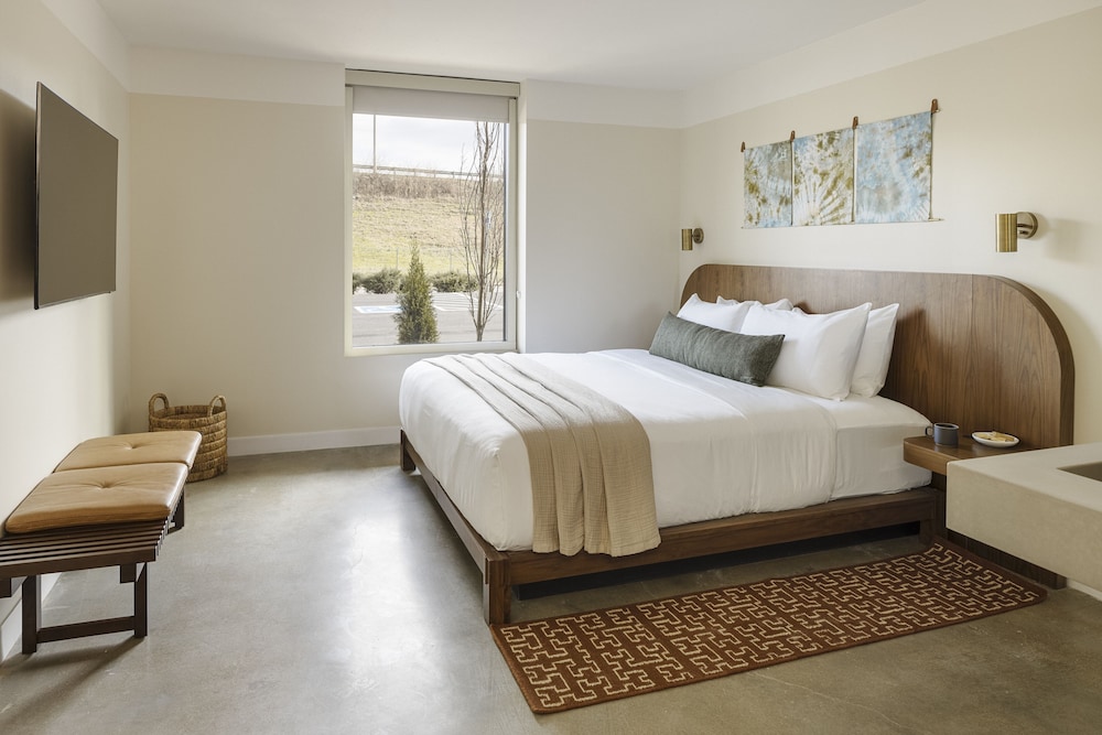 Room (Cozy) - Photo 2