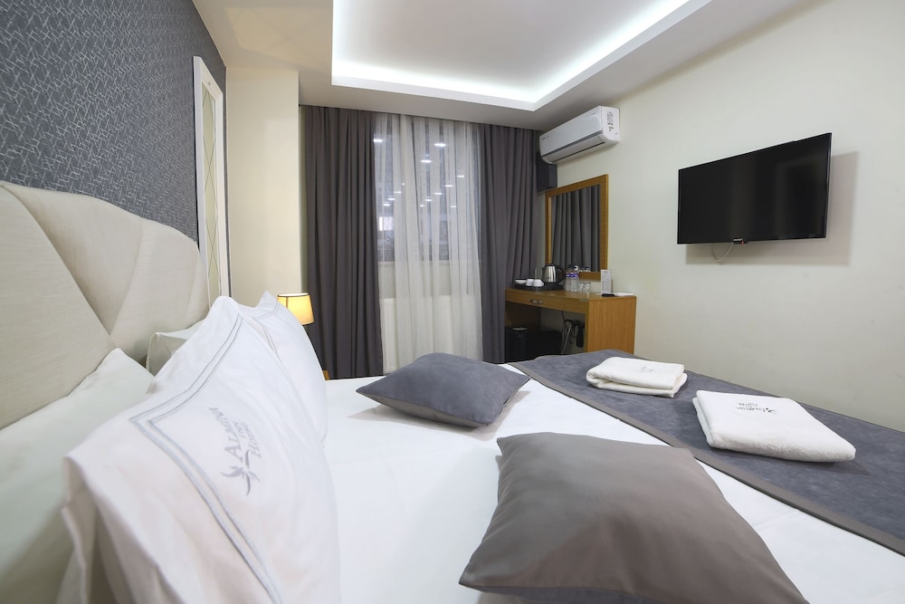 Economy Double or Twin Room photo 1