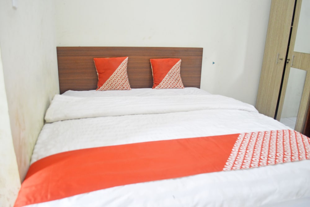 Standard Double Room photo 3