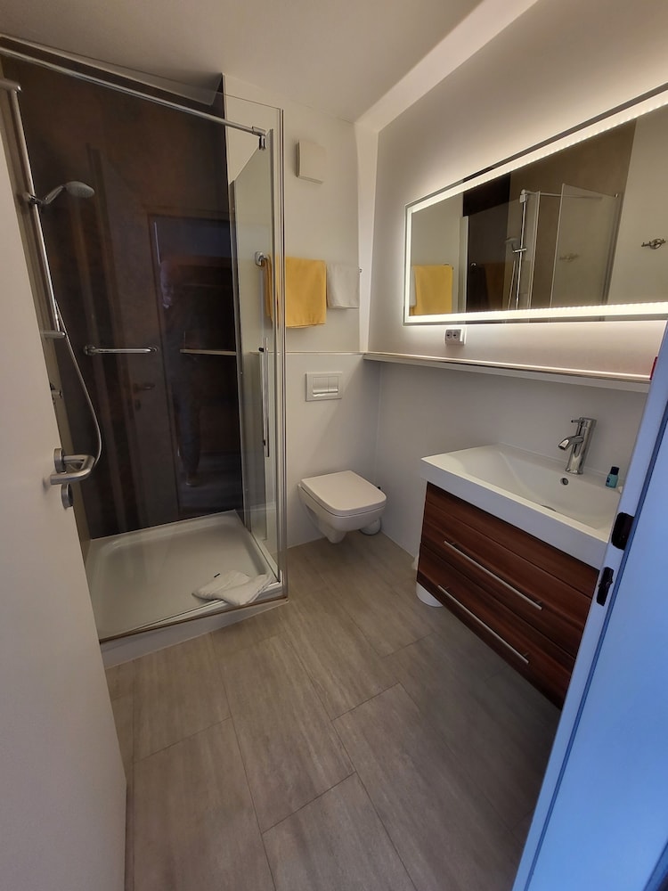 Comfort Room - Photo 7