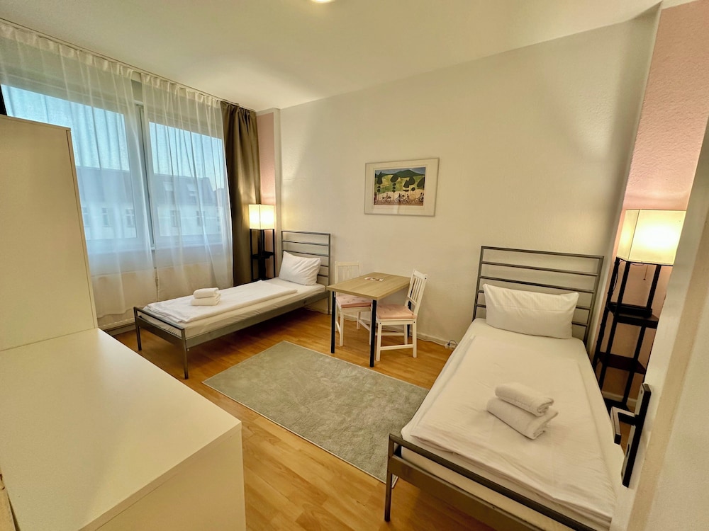 Standard Condo, 1 Bedroom (Excluding 85 Euro Cleaning Fee) photo 3