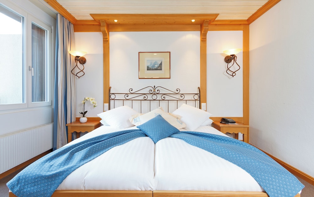 Comfort Double Room, Balcony (Plus, with separate sofa area) - Photo 8