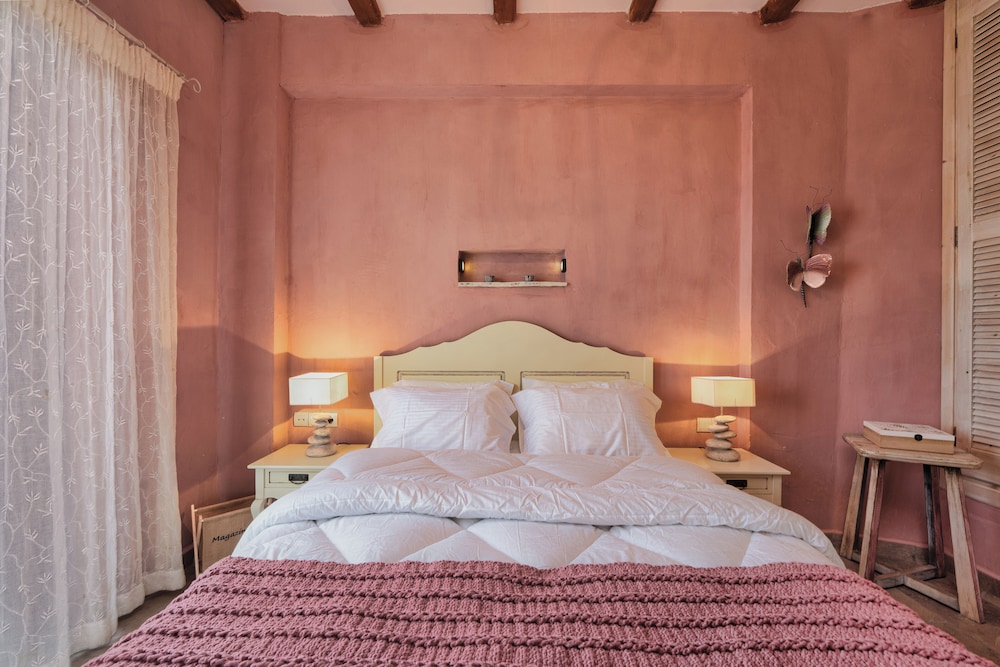 Villa, 4 Bedrooms, Private Pool, Mountainside