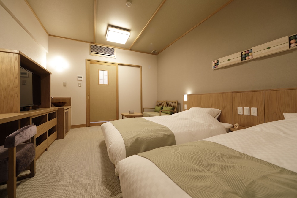 Main building, Twin Room with Shower - Photo 3