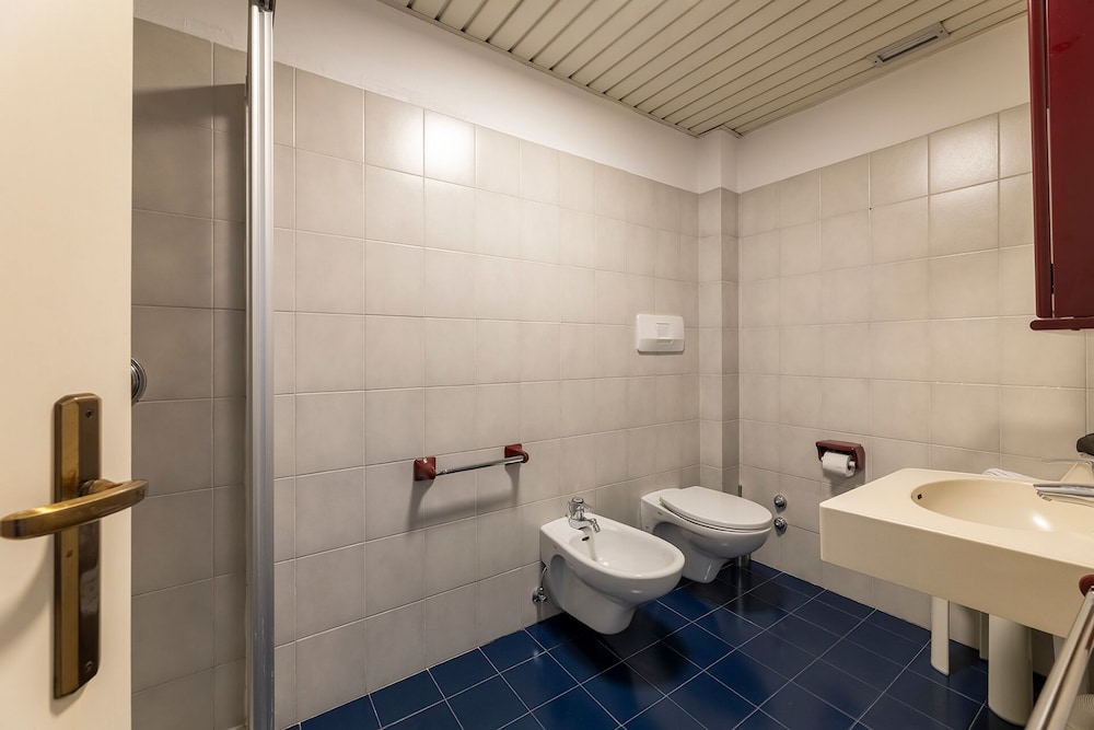 Superior Double Room - Photo 4