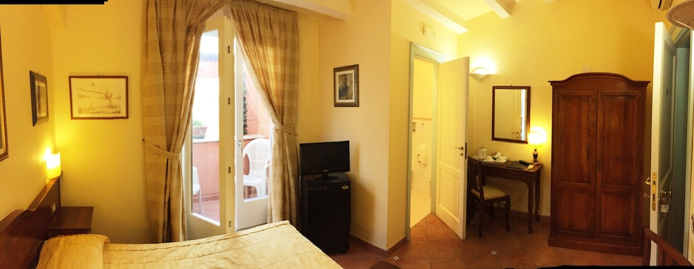 Comfort Double Room, Balcony, Sea View - Photo 8